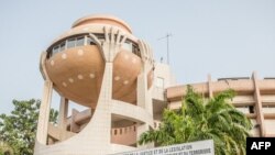 Vue générale de la Cour de répression des infractions économiques et du terrorisme (CRIET), à Porto-Novo.
