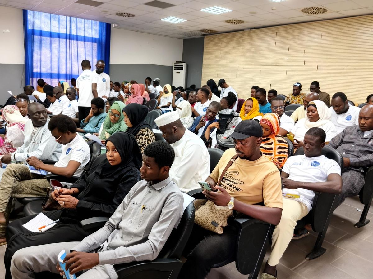 Équipe de jeunes formés au numérique responsable lors de l'atelier à N'Djamena