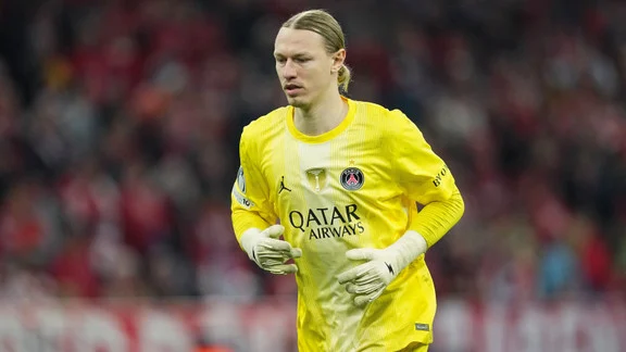 Matvey Safonov, gardien russe du PSG