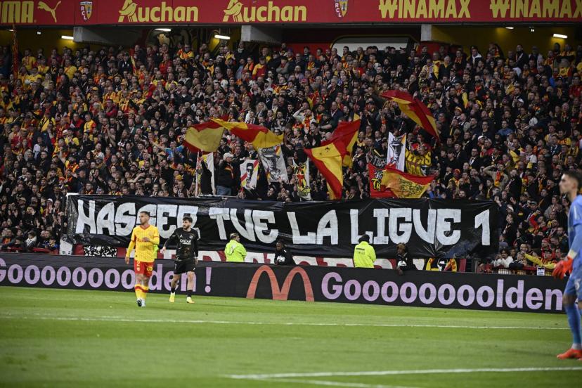 Banderole des supporters lensois lors du match contre le PSG
