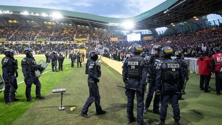 Intervention des forces de l’ordre à la Beaujoire après les violences lors du match Nantes-Toulouse