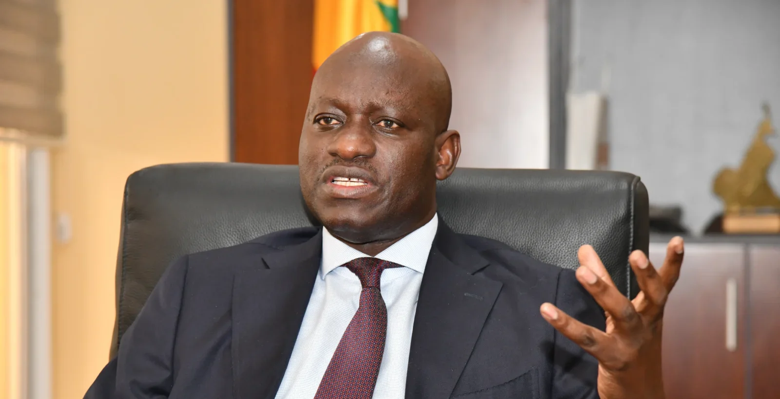 Portrait du maire de Dakar Abass Fall