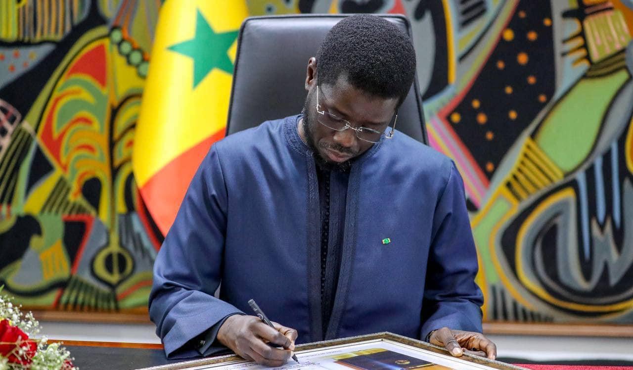 Signature de la nomination du général Pape Cissé par le président Bassirou Diomaye