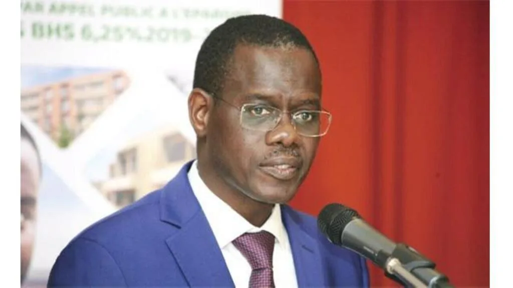 Portrait officiel du Premier ministre sénégalais Ahmadou Al Aminou Lô