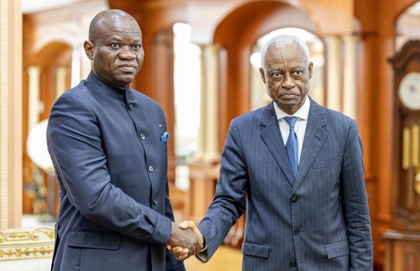 Le président Oligui Nguema lors de l'audience avec le maire de Libreville