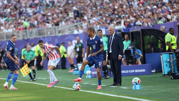 Bradley Barcola en action avec le PSG