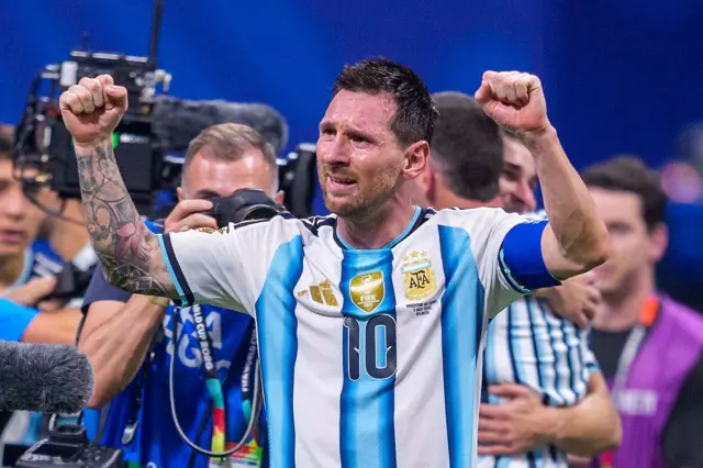 Lionel Messi célèbre un but en Coupe du Monde 2026