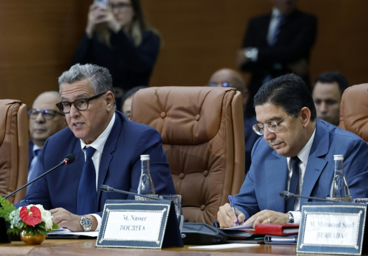 Aziz Akhannouch et Nasser Bourita lors d'une réunion avec Sébastien Lecornu