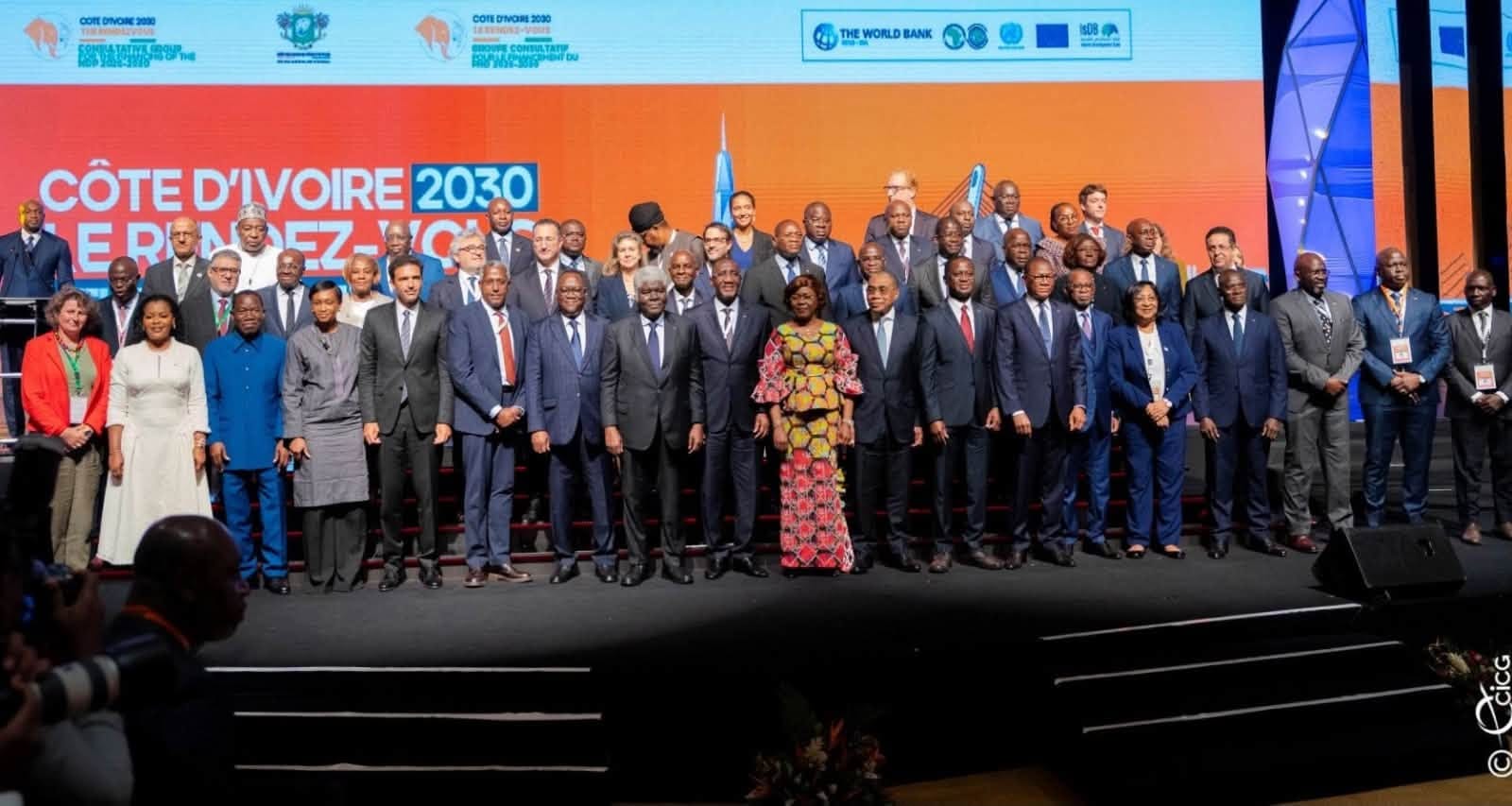Participants au Groupe consultatif du PND 2026-2030 en Côte d'Ivoire