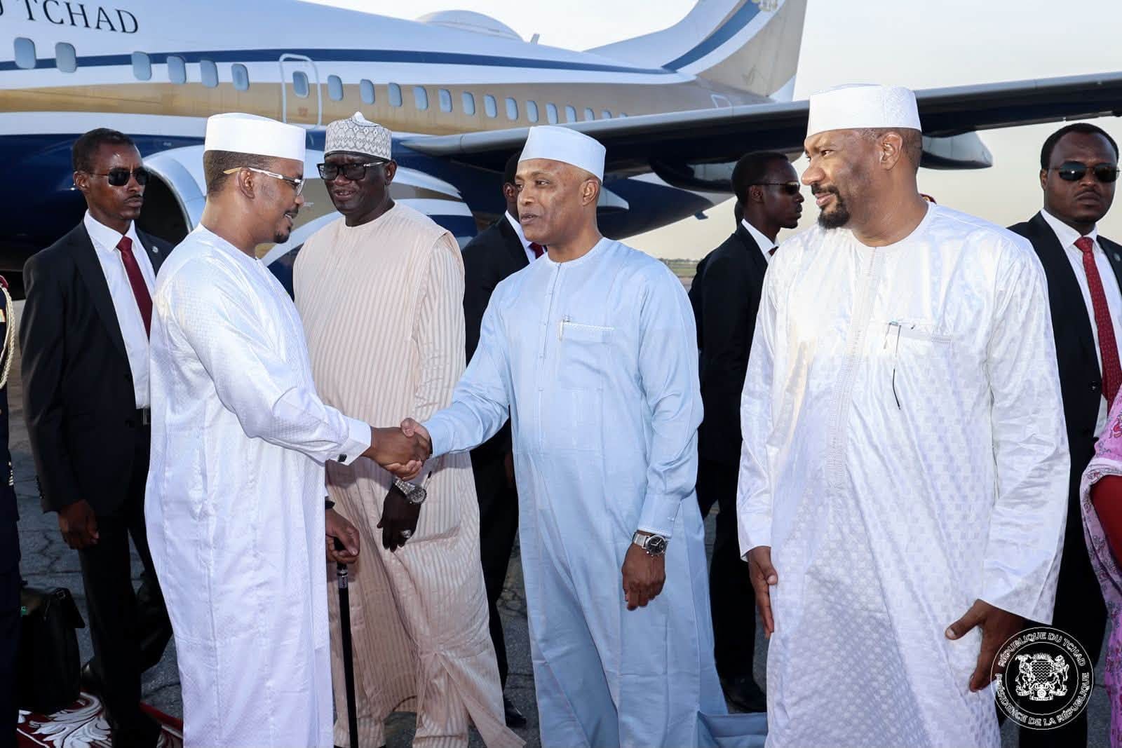 Accueil du président tchadien à N'Djamena après sa visite diplomatique