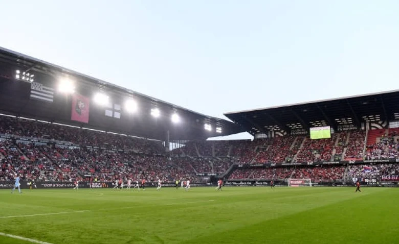 Illustration : mercato rennes : Franck Haise officialise un transfert majeur et écarte un ancien de l'OM