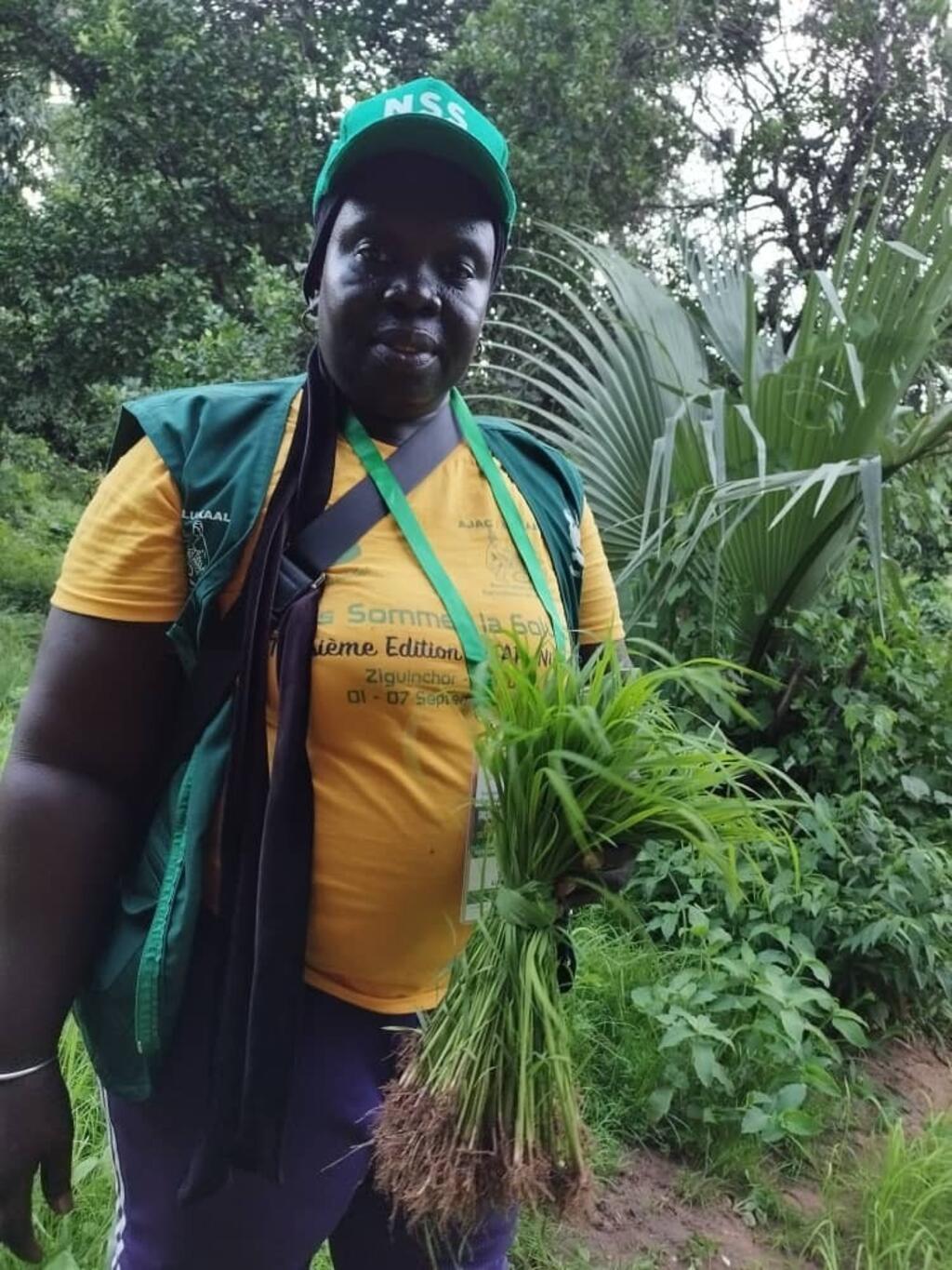 Mariama Sonko dans sa ferme de Niaguis, près de Ziguinchor en Casamance