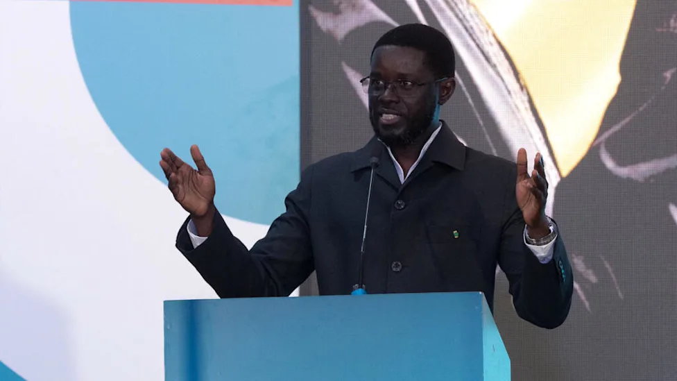 Sénégal : présentation du parti Kiiraay par le président Diomaye Faye