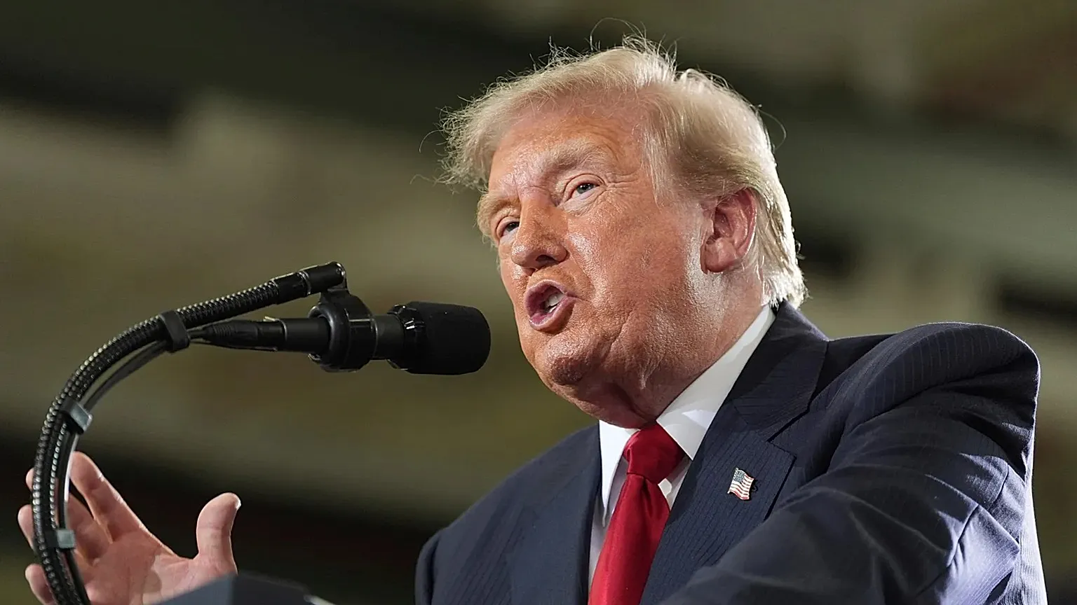 Le président Donald Trump s'exprime lors d'un événement à Milford, Michigan, en juillet 2026