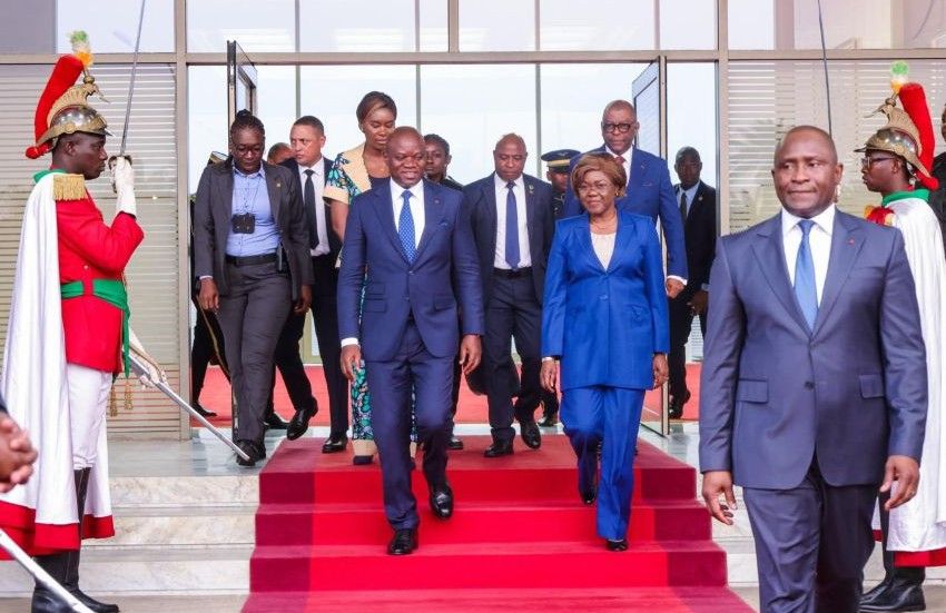 Arrivee du président Oligui Nguema à Abidjan