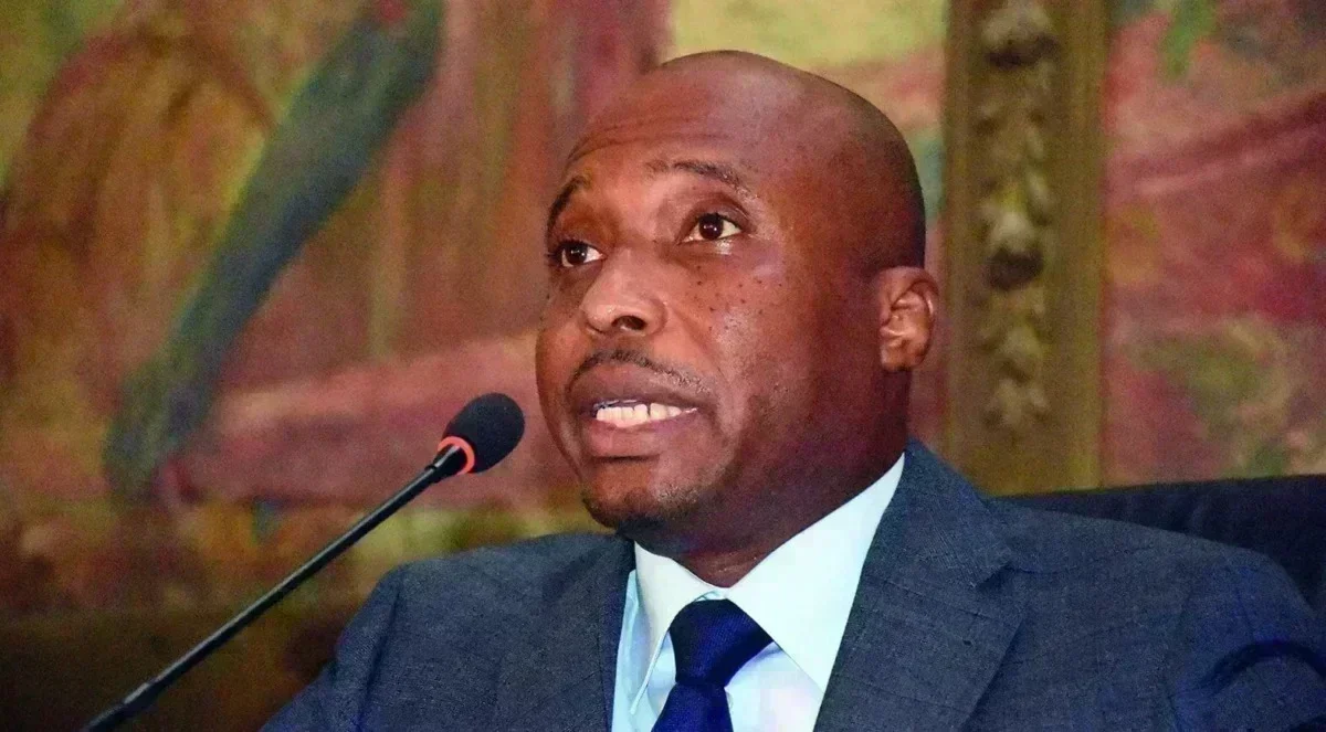 Barthélémy Dias, l'un des rares opposants à s'investir sur le terrain au Sénégal Barthélémy Dias, l'un des rares opposants à s'investir sur le terrain au Sénégal